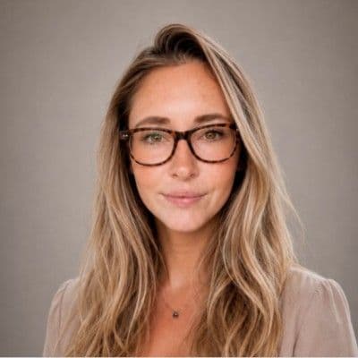 Sharon Stoltmann